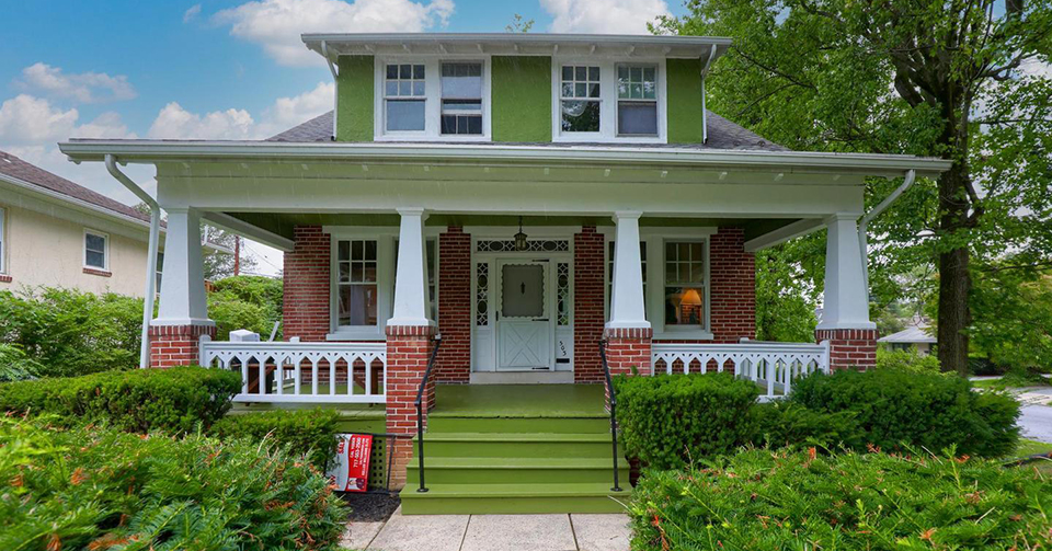 Craftsman Home on Colonial Avenue